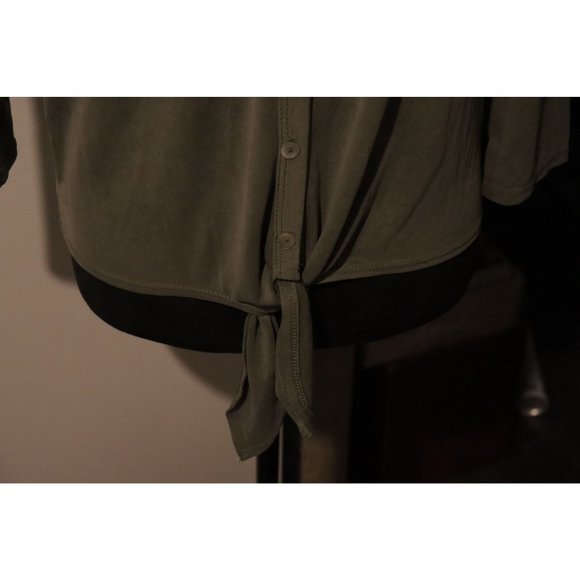 Green Envelope Los Angeles Army Green Top Size S - Picture 4 of 5